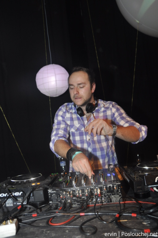 ELEKTRA W. PAN-POT (MOBILEE) - Pátek 14. 12. 2012